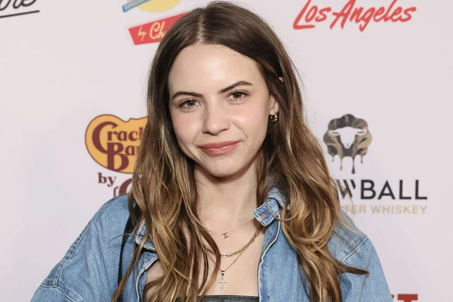 Bobbi Althoff Height