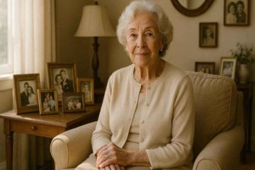 Dianne Holechek Net Worth